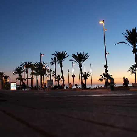 Frente Al Mar Con Gran Terraza Апартаменты *