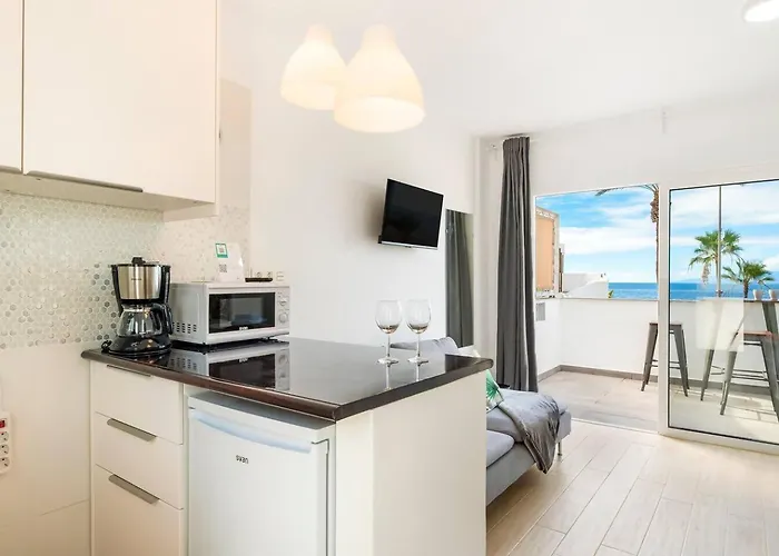 Frente Al Mar Con Gran Terraza Апартаменты *