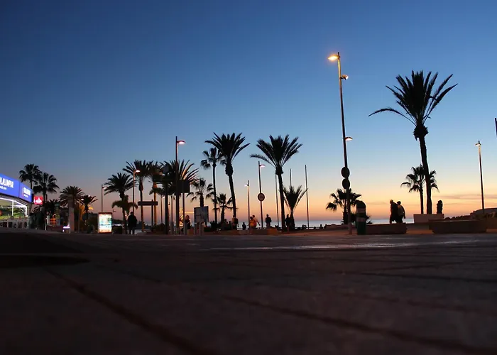 Frente Al Mar Con Gran Terraza דירה *
